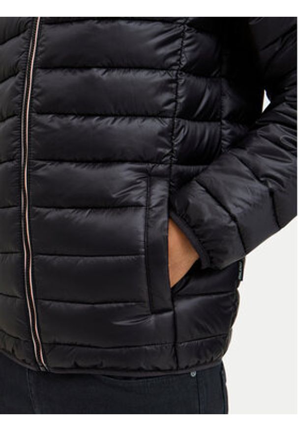 Blend Kurtka przejściowa 20717530 Czarny Regular Fit. Kolor: czarny. Materiał: syntetyk