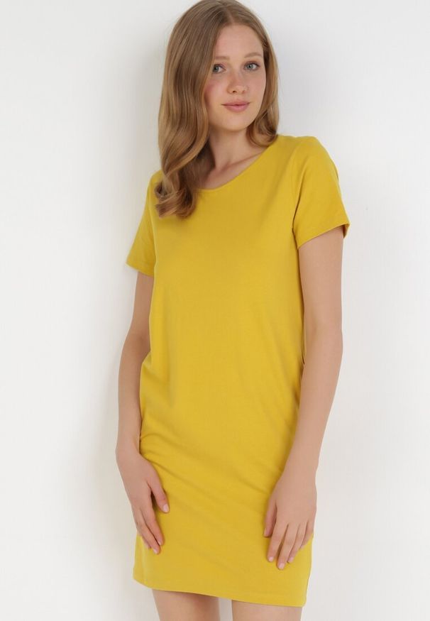 Born2be - Żółta Sukienka Hysopheu. Kolor: żółty. Materiał: materiał, bawełna. Typ sukienki: dopasowane. Długość: mini