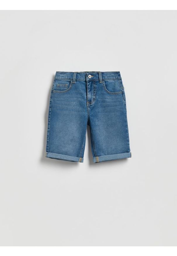 Reserved - Jeansowe szorty - niebieski. Kolor: niebieski. Materiał: jeans