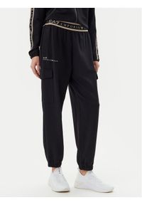 EA7 Emporio Armani Spodnie dresowe 7W000282 AF12501 UC001 Czarny Loose Fit. Kolor: czarny. Materiał: syntetyk