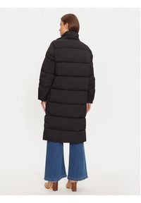 Guess Jeans Kurtka zimowa W4BL26 WGII2 Czarny Regular Fit. Kolor: czarny. Materiał: syntetyk. Sezon: zima #7