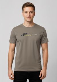 Volcano - Bawełniana koszulka T-SUBI. Kolor: beżowy. Materiał: bawełna. Długość rękawa: krótki rękaw. Długość: krótkie. Wzór: napisy, nadruk. Styl: klasyczny #1