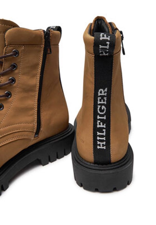 TOMMY HILFIGER - Tommy Hilfiger Trapery Casual Hilfiger Chunk Z Nbk Boot FM0FM05149 Brązowy. Okazja: na co dzień. Kolor: brązowy. Materiał: skóra, nubuk. Styl: casual