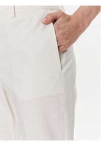 BOSS - Boss Spodnie materiałowe Tachinoa 50490057 Beżowy Regular Fit. Kolor: beżowy. Materiał: bawełna