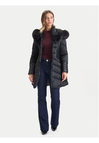 Guess Kurtka zimowa New Oxana W4BL61 WGLZ0 Czarny Regular Fit. Kolor: czarny. Materiał: syntetyk. Sezon: zima #6