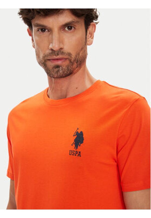 U.S. Polo Assn. T-Shirt MUP3311 Pomarańczowy Slim Fit. Typ kołnierza: polo. Kolor: pomarańczowy. Materiał: bawełna