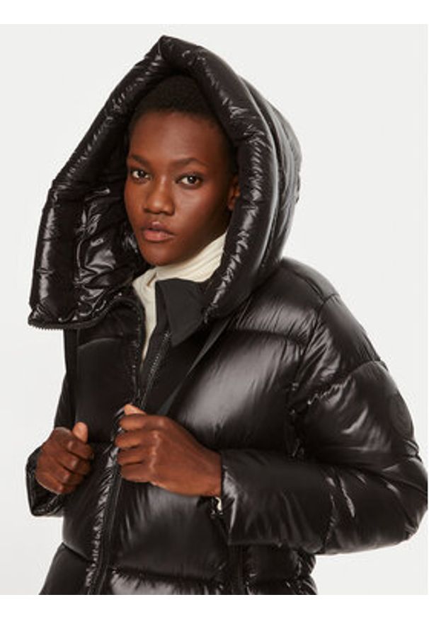 Save The Duck Kurtka zimowa D45510W LUCK19 Czarny Regular Fit. Kolor: czarny. Materiał: syntetyk. Sezon: zima