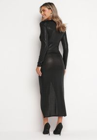 Born2be - Czarna Wiązana w Pasie Sukienka Midi z Głębokim Dekoltem i Drapowaniem Brion. Kolor: czarny. Typ sukienki: kopertowe. Długość: midi #5