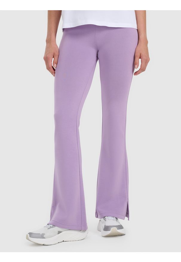 4f - 4F Legginsy z rozszerzanymi nogawkami damskie - fioletowe XS. Kolor: fioletowy