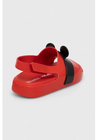 melissa - Melissa sandały dziecięce x Disney kolor czerwony. Zapięcie: rzepy. Kolor: czerwony. Materiał: guma, kauczuk. Wzór: motyw z bajki #2