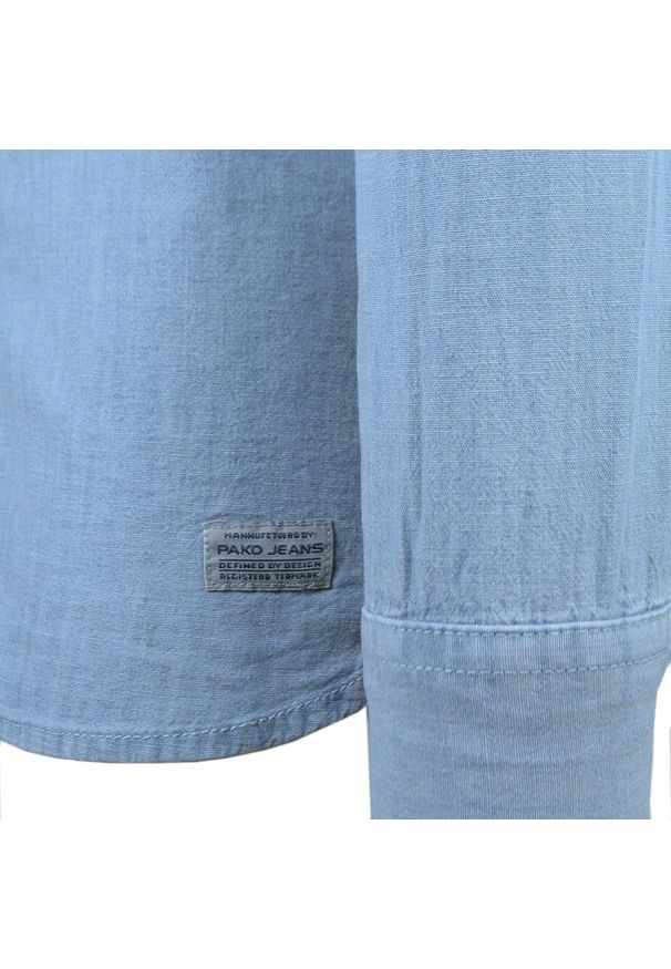 Weekendowa Koszula z Jasnego Jeansu, Prosty Krój - Pako Jeans. Okazja: na co dzień. Kolor: niebieski. Materiał: bawełna. Styl: casual