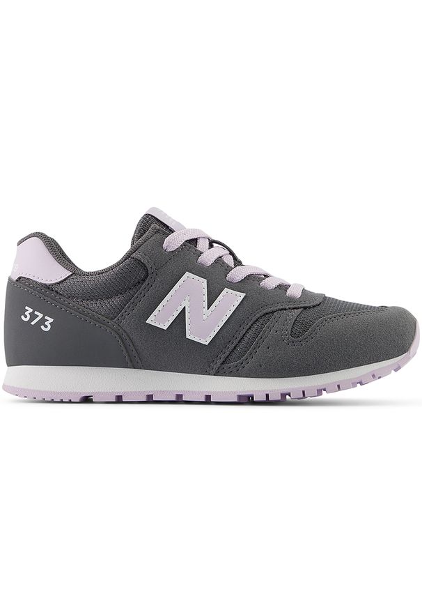 Buty dziecięce New Balance YC373AL2 – szare. Okazja: na uczelnię. Kolor: szary. Materiał: materiał, syntetyk, guma. Szerokość cholewki: normalna. Wzór: kolorowy. Model: New Balance 373