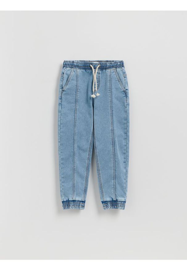 Reserved - Jeansy jogger - niebieski. Kolor: niebieski