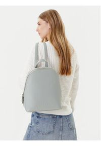 Calvin Klein Plecak Embossed Calvin Round Backpack K60K613185 Szary. Kolor: szary. Materiał: skóra
