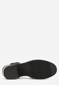 Born2be - Czarne Sandały na Obcasie z Ozdobną Cholewką Amalirei. Okazja: na co dzień. Zapięcie: sprzączka. Kolor: czarny. Materiał: jeans. Obcas: na obcasie. Styl: casual, elegancki, klasyczny. Wysokość obcasa: średni #9