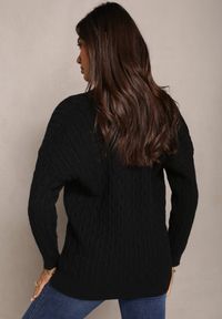 Renee - Czarny Zapinany Kardigan z Guzikami i Ściągaczami Azella. Kolor: czarny. Styl: klasyczny #4