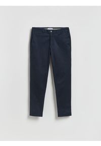Reserved - Spodnie chino slim fit - granatowy. Kolor: niebieski. Materiał: tkanina, bawełna #1