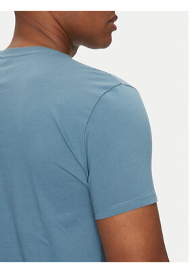 Lacoste T-Shirt TH6710 Zielony Regular Fit. Kolor: zielony. Materiał: bawełna