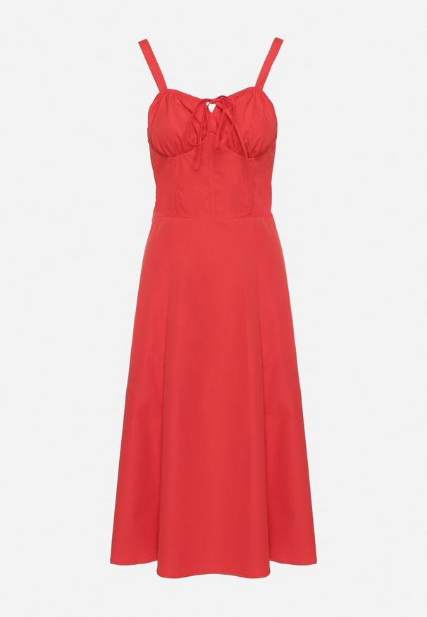 Born2be - Czerwona Rozkloszowana Gorsetowa Sukienka Vices Ozdobiona Wiązaniem Ralethea. Typ kołnierza: dekolt gorset. Kolor: czerwony. Długość rękawa: na ramiączkach. Wzór: aplikacja. Typ sukienki: gorsetowe. Styl: elegancki