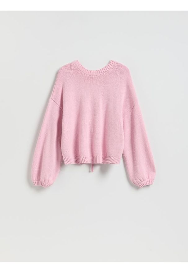 Reserved - Sweter z wiązaniem z tyłu - różowy. Kolor: różowy. Materiał: dzianina, bawełna