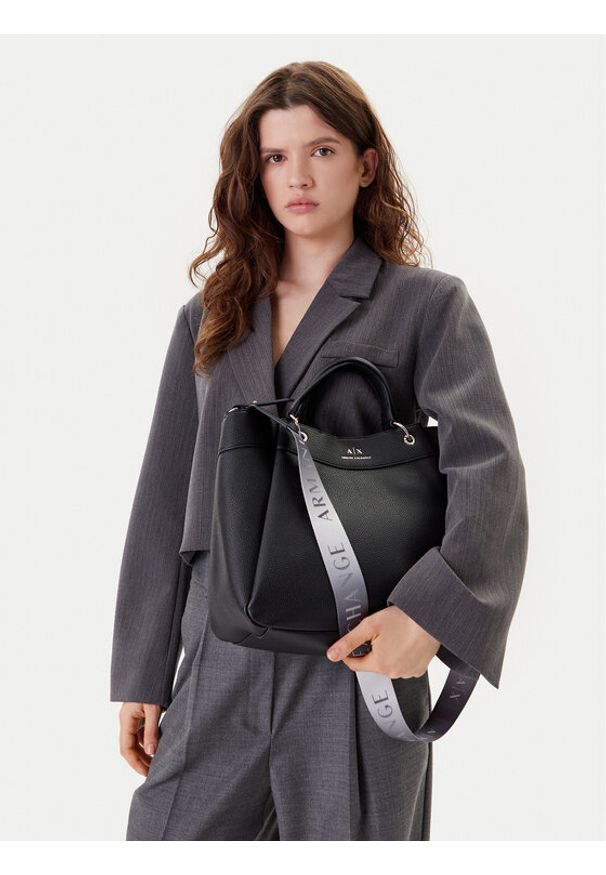 Armani Exchange Torebka 942910 CC783 00020 Czarny. Kolor: czarny. Materiał: skórzane