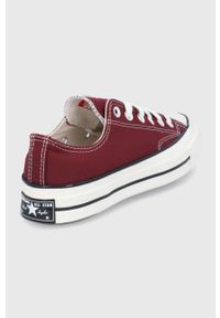 Converse Tenisówki kolor bordowy. Nosek buta: okrągły. Zapięcie: sznurówki. Kolor: czerwony. Materiał: guma