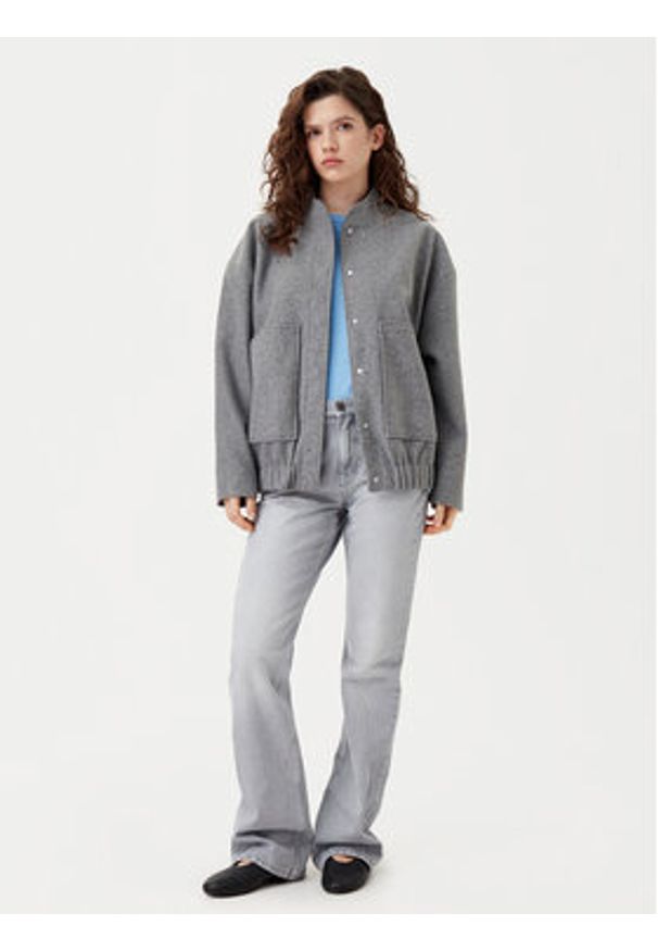 only - ONLY Kurtka przejściowa Nancy 15336622 Szary Regular Fit. Kolor: szary. Materiał: syntetyk