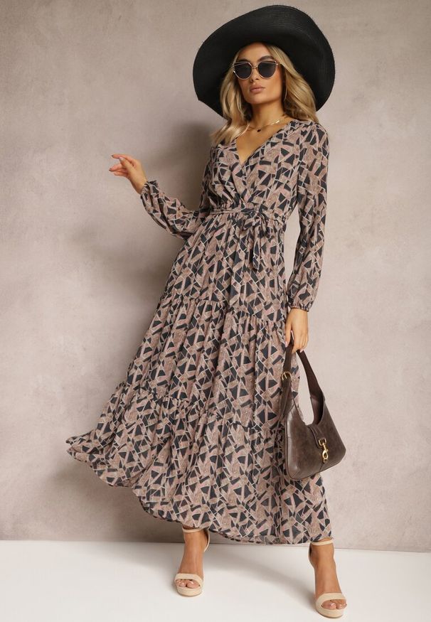 Renee - Czarno-Beżowa Sukienka Kopertowa z Gumką w Talii Jarne. Kolor: beżowy. Materiał: tkanina, materiał. Długość rękawa: długi rękaw. Typ sukienki: kopertowe. Styl: boho. Długość: maxi