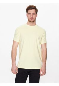 Karl Lagerfeld - KARL LAGERFELD T-Shirt 755890 532221 Żółty Regular Fit. Typ kołnierza: dekolt w karo. Kolor: żółty. Materiał: bawełna