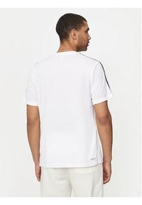 Adidas - adidas Koszulka techniczna Train Essentials 3-Stripes IB8151 Biały Regular Fit. Kolor: biały. Materiał: syntetyk #3