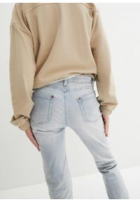 bonprix - Jeansy ze stretchem o kroju bootcut, mid waist. Okazja: na co dzień. Kolor: niebieski. Styl: casual #2