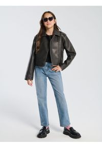 Sinsay - Jeansy high waist - niebieski. Stan: podwyższony. Kolor: niebieski