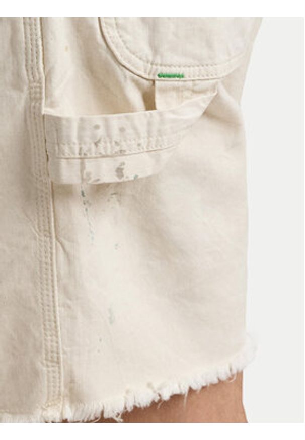 Polo Ralph Lauren Szorty materiałowe 710963172001 Biały Relaxed Fit. Kolor: biały. Materiał: bawełna