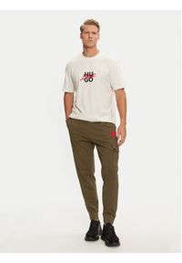 Hugo T-Shirt Dlongny 50521076 Écru Relaxed Fit. Materiał: bawełna