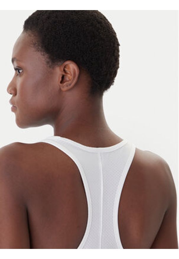 Under Armour Koszulka techniczna Tech™ 6009989 Biały Slim Fit. Kolor: biały. Materiał: syntetyk