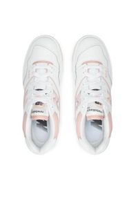New Balance Sneakersy BBW550BP Biały. Kolor: biały. Materiał: skóra