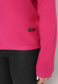 Born2be - Fuksjowy Golf z Bawełną i Wiskozą oraz Guzikami Tiaraya. Typ kołnierza: golf. Kolor: różowy. Materiał: wiskoza, bawełna. Styl: sportowy #6