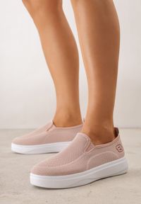 Born2be - Różowe Siateczkowe Tenisówki pod Kostkę na Grubej Podeszwie Phisiane. Okazja: na co dzień, na spacer. Kolor: różowy. Materiał: jeans. Szerokość cholewki: normalna. Styl: sportowy, klasyczny, casual #1