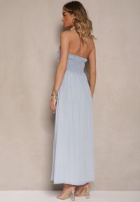 Renee - Jasnoniebieska Rozkloszowana Sukienka Bandeau Mavoreine. Okazja: na co dzień, na imprezę, na spacer. Kolor: niebieski. Sezon: lato. Typ sukienki: proste. Styl: elegancki, casual #3