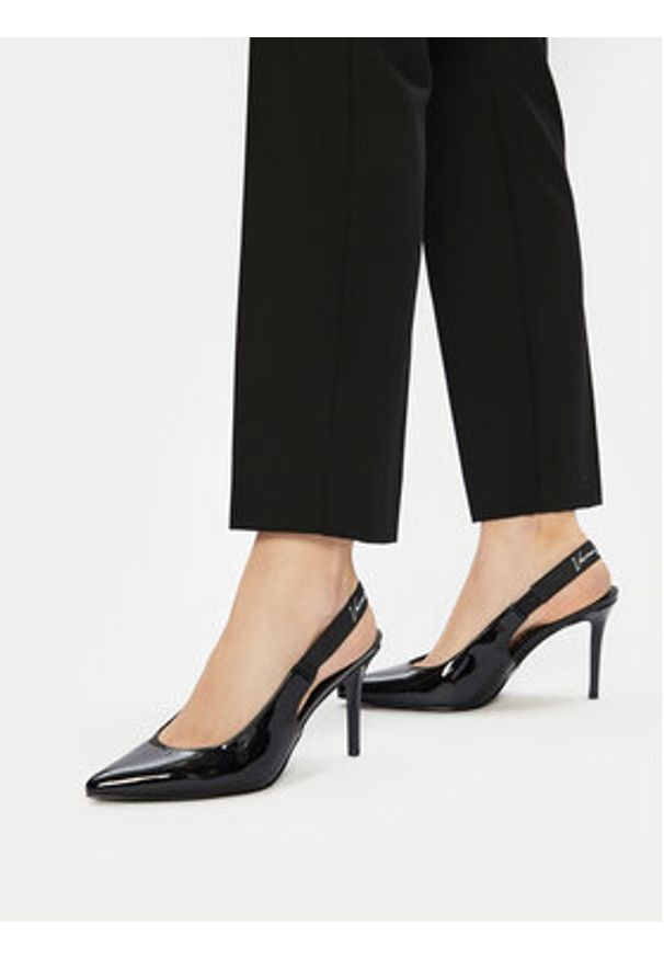 Versace Jeans Couture Szpilki 77VA3S52 Czarny. Kolor: czarny. Materiał: skóra. Obcas: na szpilce