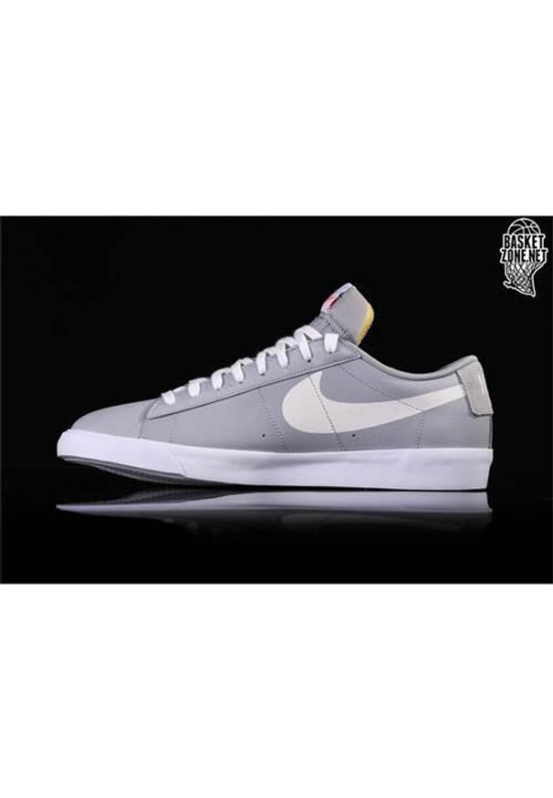 Buty do chodzenia męskie Nike Blazer Low Retro Basketball. Zapięcie: sznurówki. Kolor: szary. Materiał: skóra, syntetyk, materiał, guma. Szerokość cholewki: normalna. Sport: turystyka piesza, koszykówka