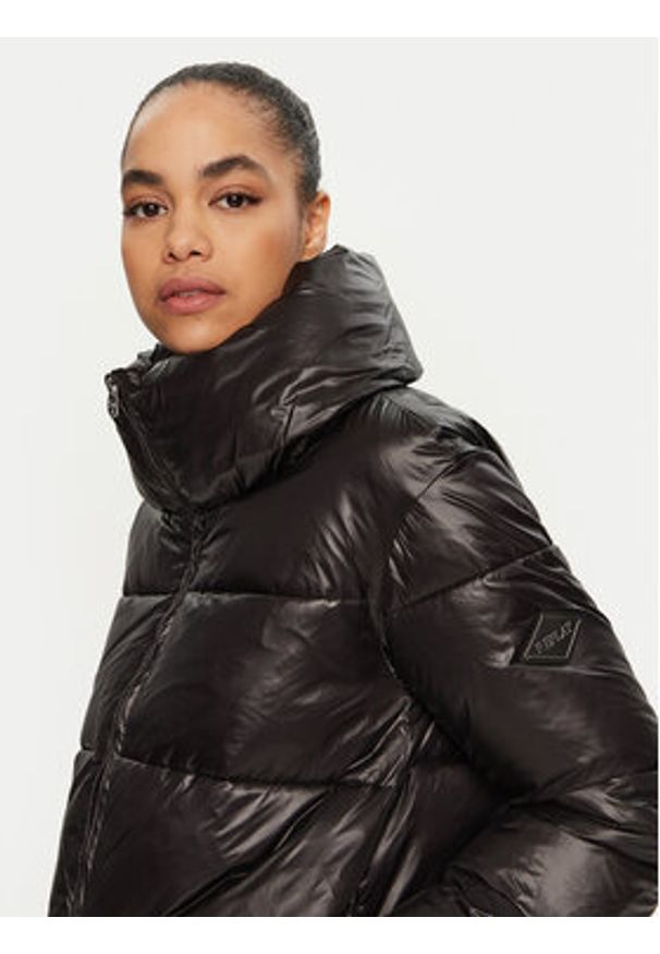 Replay - REPLAY Kurtka zimowa W7855 .000.84988 Czarny Regular Fit. Kolor: czarny. Materiał: syntetyk. Sezon: zima
