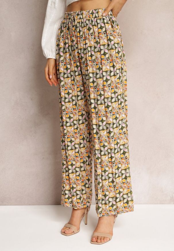 Renee - Zielono-Beżowe Wiskozowe Spodnie High Waist Szerokie z Gumką w Pasie i Kieszeniami Aizha. Stan: podwyższony. Kolor: zielony. Materiał: wiskoza