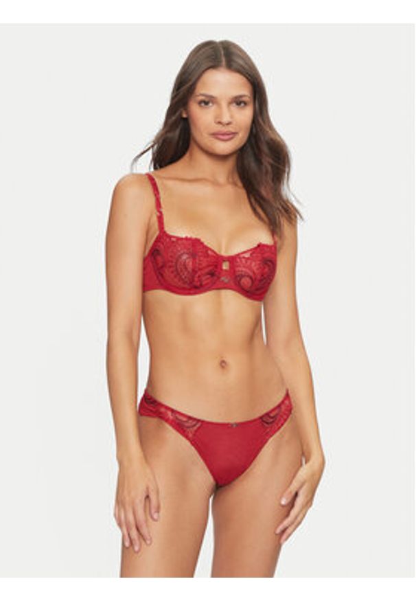 Chantelle Figi brazylijskie Mystic C11YG0 Czerwony. Kolor: czerwony. Materiał: syntetyk