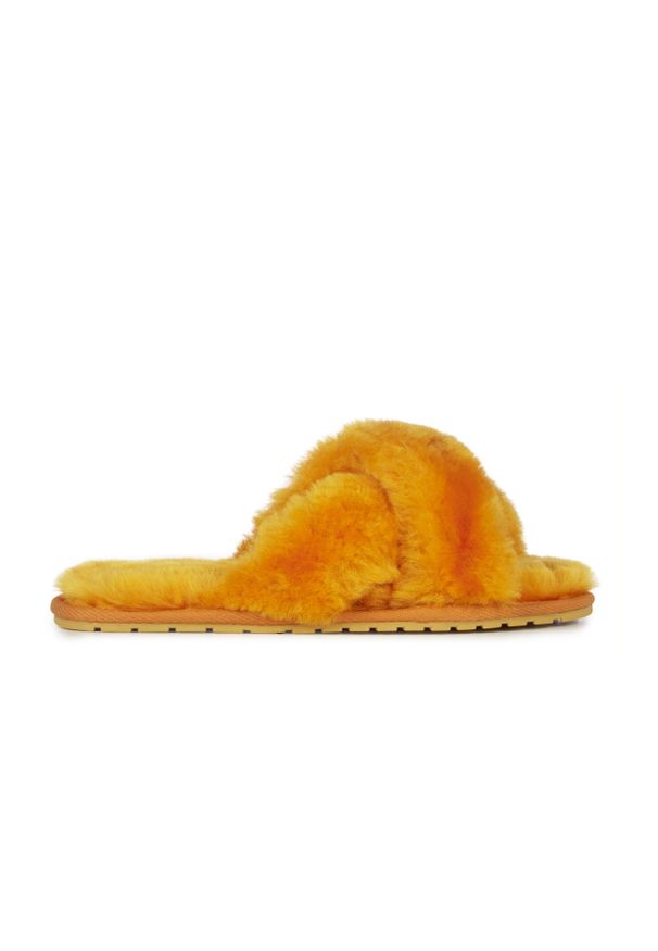 emu - Klapki Emu Mayberry Mustard, Futro naturalne. Kolor: pomarańczowy. Materiał: skóra. Wzór: paski. Styl: elegancki