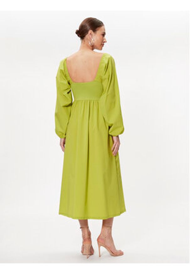 GESTUZ - Gestuz Sukienka codzienna Mist 10906893 Zielony Regular Fit. Okazja: na co dzień. Kolor: zielony. Materiał: wiskoza. Typ sukienki: proste. Styl: casual