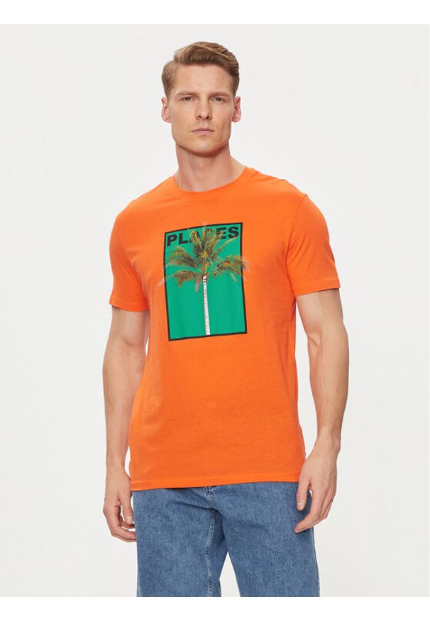 United Colors of Benetton - United Colors Of Benetton T-Shirt 3P7XU108X Pomarańczowy Regular Fit. Kolor: pomarańczowy. Materiał: bawełna