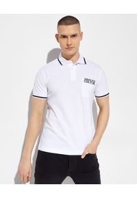 Versace Jeans Couture - VERSACE JEANS COUTURE - Biała koszulka polo. Typ kołnierza: polo. Kolor: biały. Materiał: bawełna