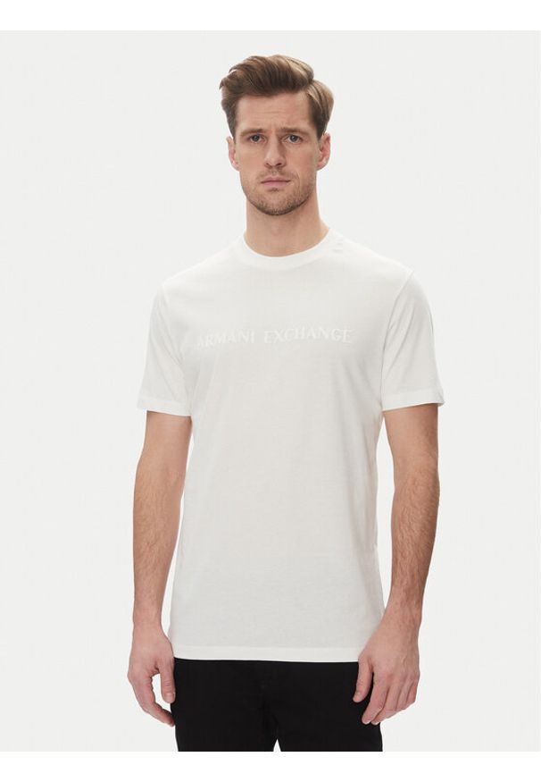 Armani Exchange T-Shirt XM000554 AF10356 U0009 Biały Regular Fit. Kolor: biały. Materiał: bawełna