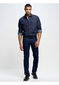 Big-Star - Koszula męska jeansowa granatowa Chuck 760. Kolor: niebieski. Materiał: jeans. Długość rękawa: długi rękaw. Długość: długie. Styl: klasyczny #1